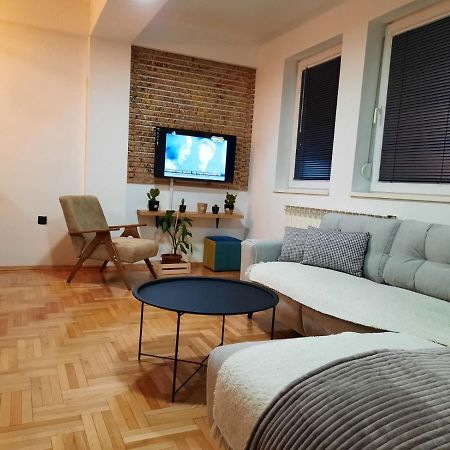 Petar'S Apartment Скопье Экстерьер фото