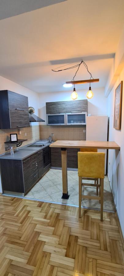 Petar'S Apartment Скопье Экстерьер фото