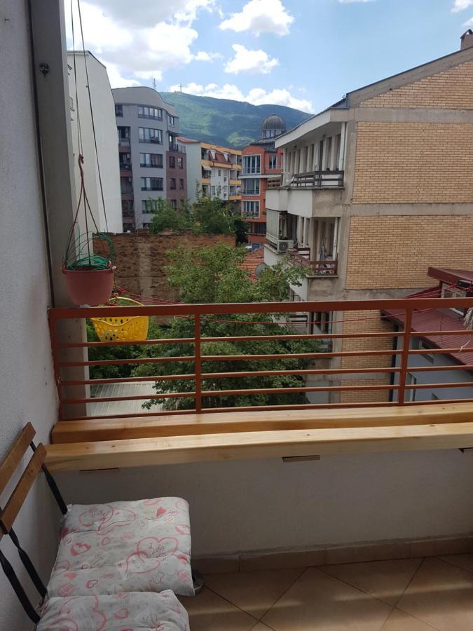 Petar'S Apartment Скопье Экстерьер фото